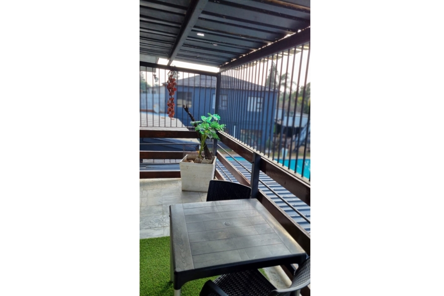 13 Bedroom Property for Sale in Petersfield Gauteng