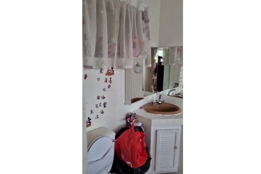 13 Bedroom Property for Sale in Petersfield Gauteng