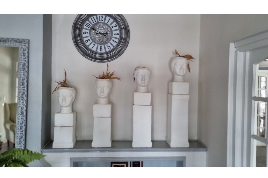 13 Bedroom Property for Sale in Petersfield Gauteng