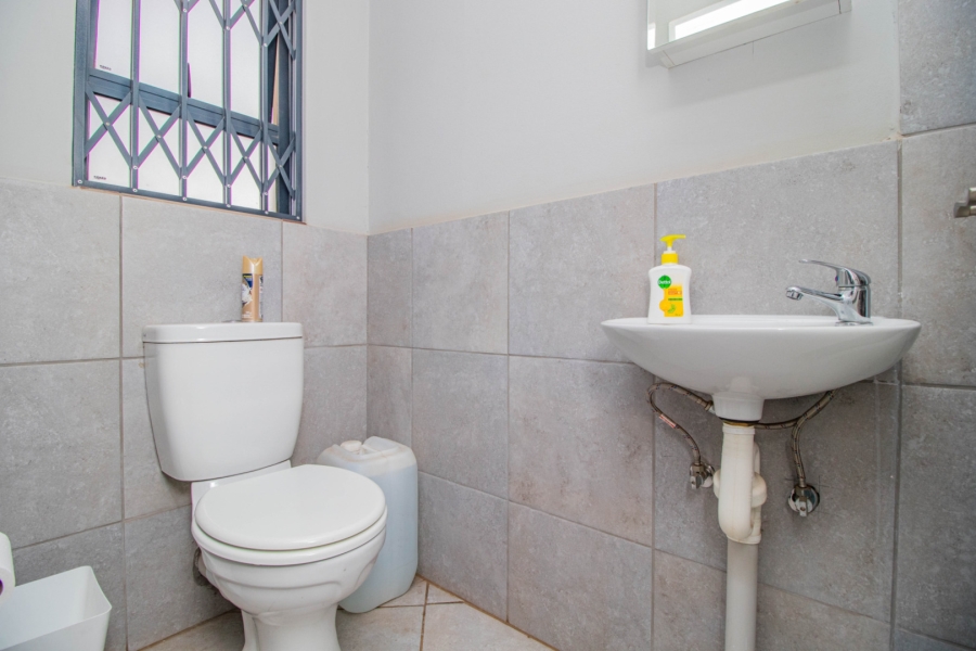 2 Bedroom Property for Sale in Brentwood Park Gauteng