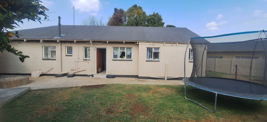 4 Bedroom Property for Sale in Krugersdorp North Gauteng