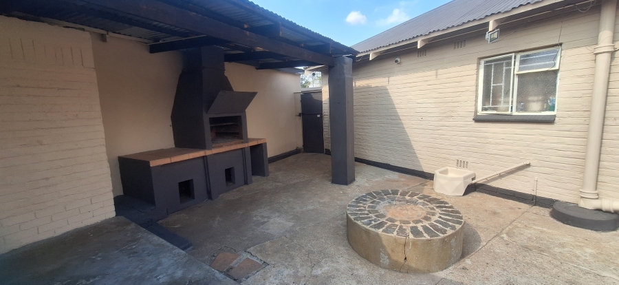 4 Bedroom Property for Sale in Krugersdorp North Gauteng