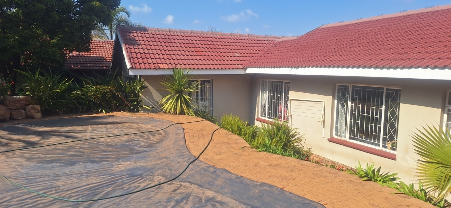4 Bedroom Property for Sale in Kenmare Gauteng