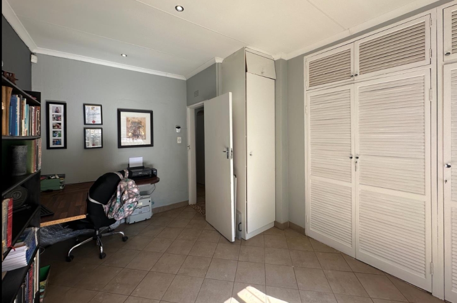 4 Bedroom Property for Sale in Kenmare Gauteng
