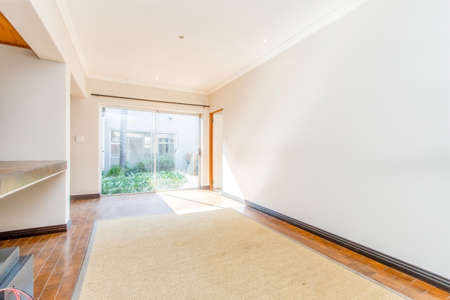 4 Bedroom Property for Sale in Linden Gauteng