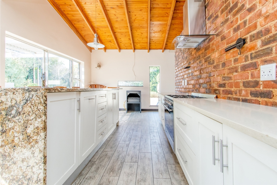 4 Bedroom Property for Sale in Linden Gauteng