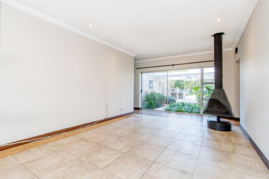 4 Bedroom Property for Sale in Linden Gauteng