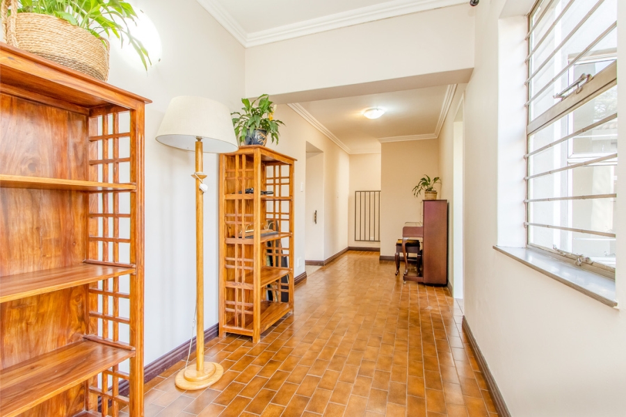 4 Bedroom Property for Sale in Linden Gauteng