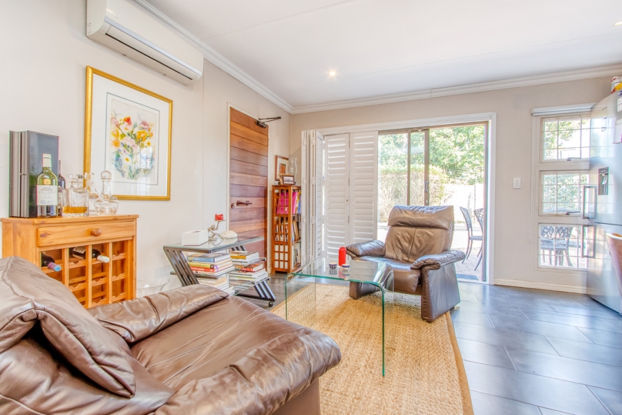 4 Bedroom Property for Sale in Linden Gauteng