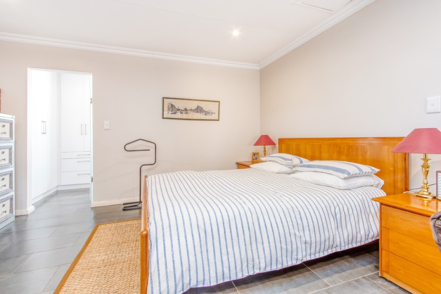 4 Bedroom Property for Sale in Linden Gauteng