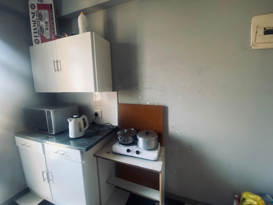 1 Bedroom Property for Sale in Johannesburg Central Gauteng