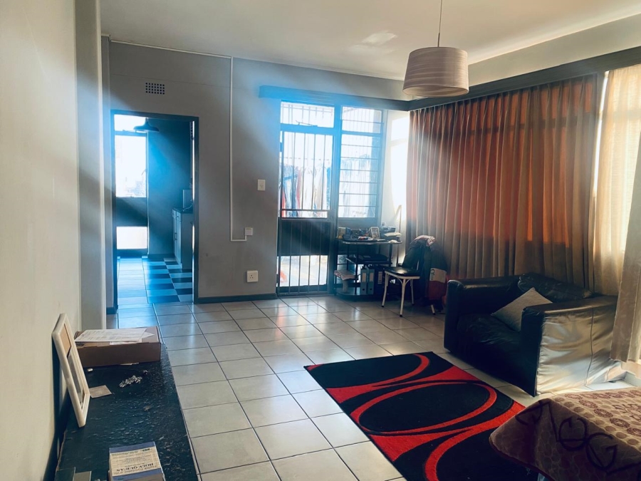 1 Bedroom Property for Sale in Johannesburg Central Gauteng