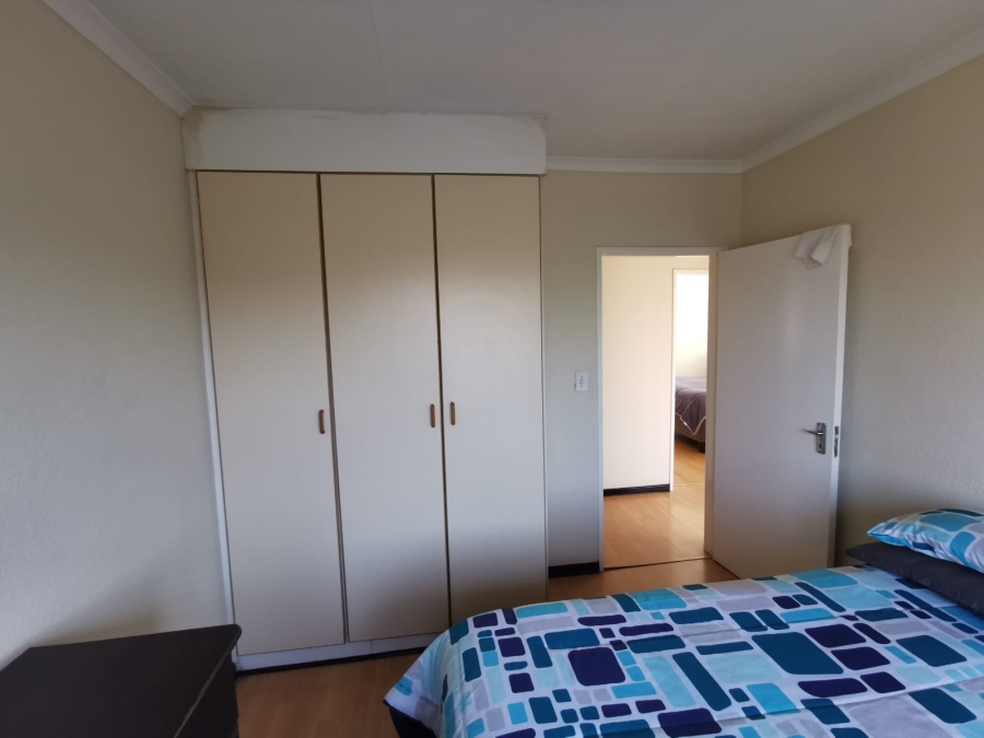 3 Bedroom Property for Sale in South Crest Gauteng