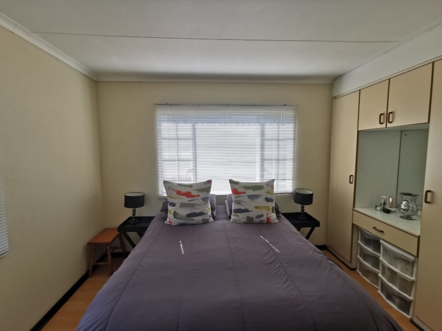 3 Bedroom Property for Sale in South Crest Gauteng