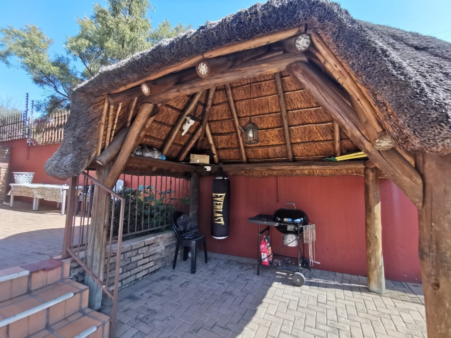 3 Bedroom Property for Sale in South Crest Gauteng