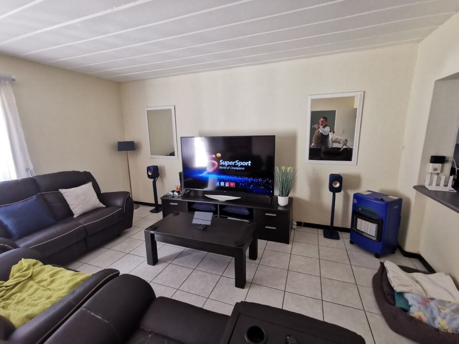 3 Bedroom Property for Sale in South Crest Gauteng