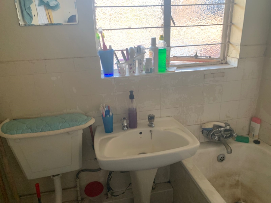 2 Bedroom Property for Sale in Muckleneuk Gauteng