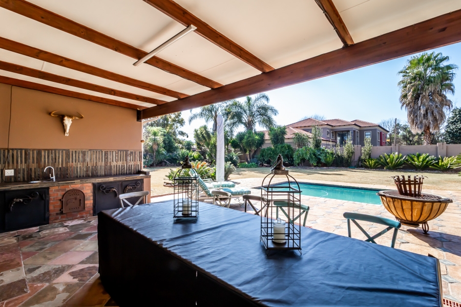 3 Bedroom Property for Sale in Waverley Gauteng