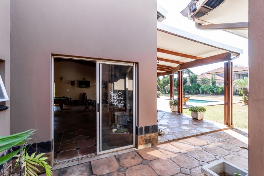 3 Bedroom Property for Sale in Waverley Gauteng