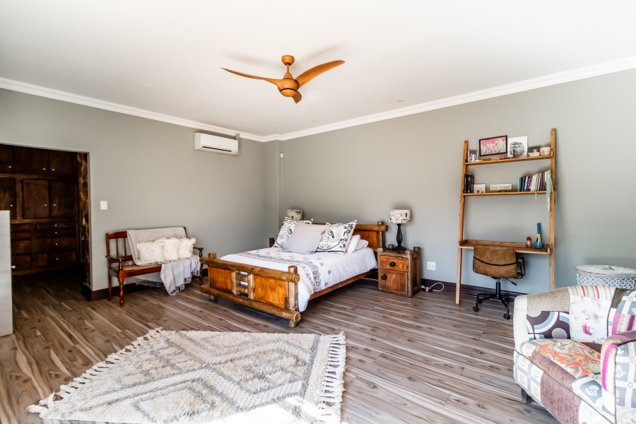 3 Bedroom Property for Sale in Waverley Gauteng