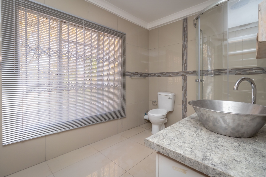 To Let 2 Bedroom Property for Rent in Krugersdorp North Gauteng