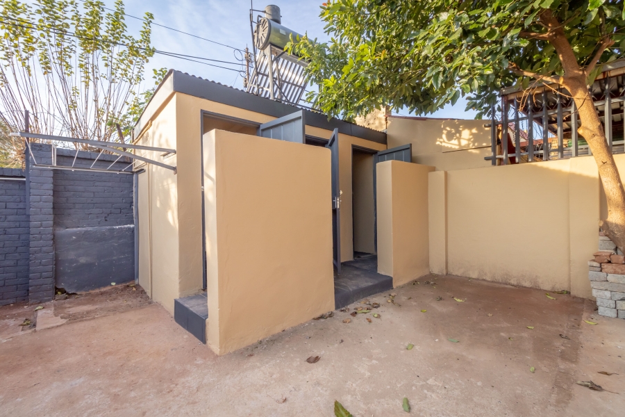To Let 2 Bedroom Property for Rent in Krugersdorp North Gauteng