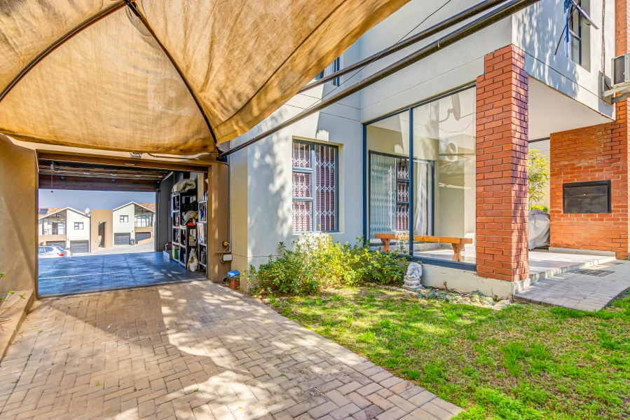 To Let 3 Bedroom Property for Rent in Kyalami Gauteng