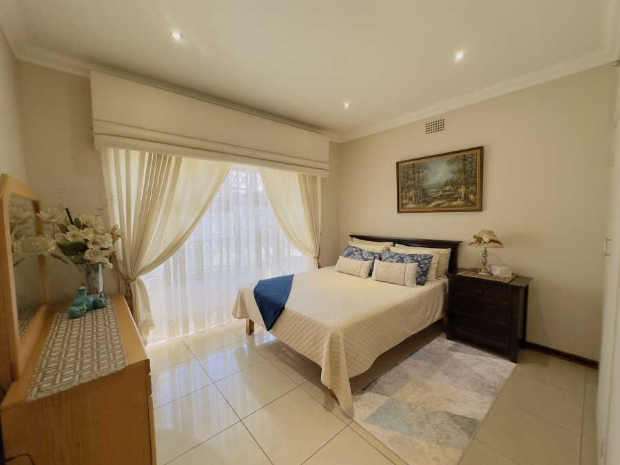 7 Bedroom Property for Sale in Florentia Gauteng