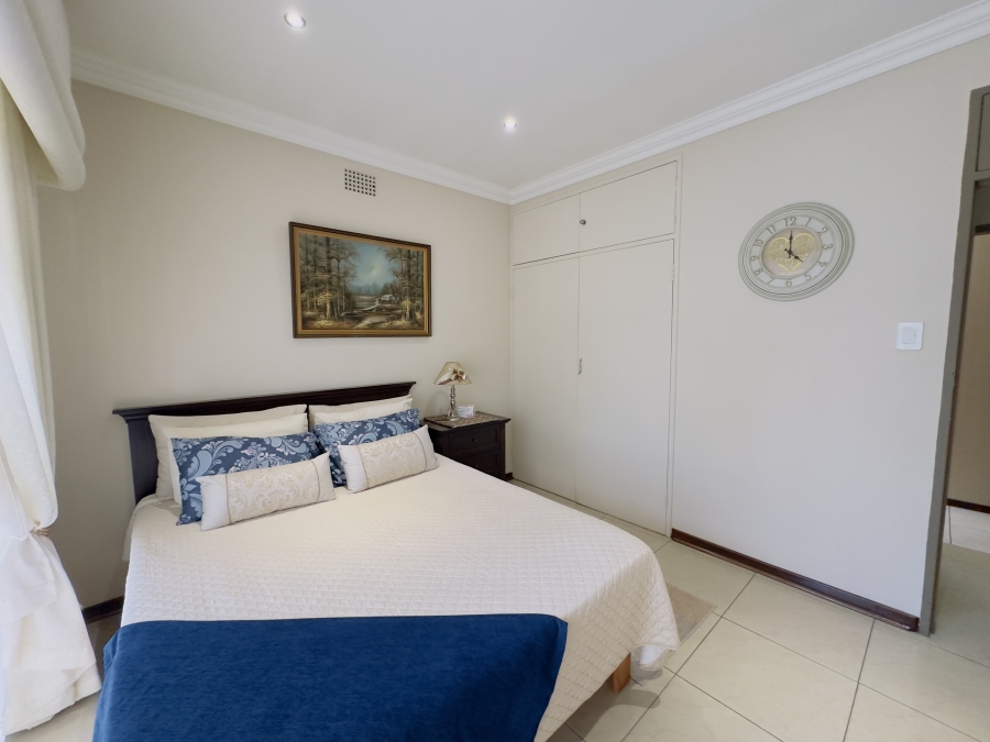 7 Bedroom Property for Sale in Florentia Gauteng