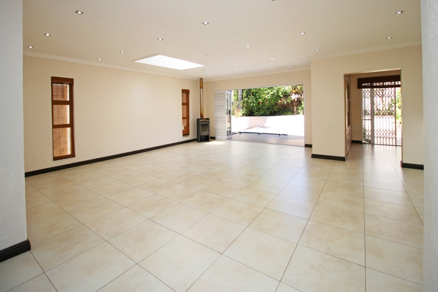 3 Bedroom Property for Sale in Norwood Gauteng