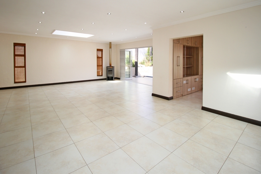3 Bedroom Property for Sale in Norwood Gauteng