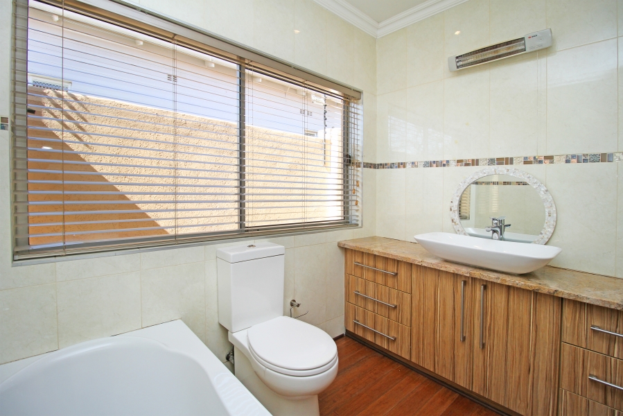 3 Bedroom Property for Sale in Norwood Gauteng