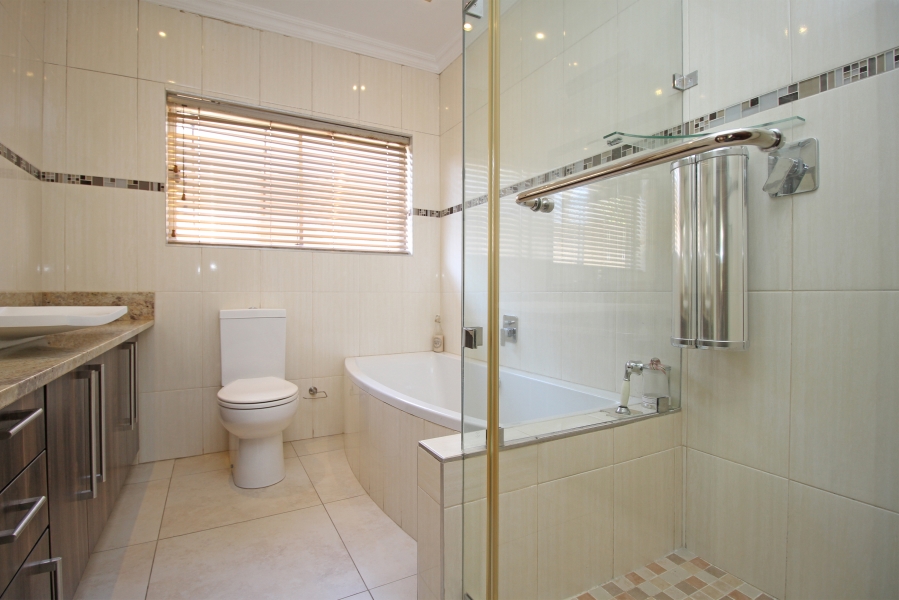 3 Bedroom Property for Sale in Norwood Gauteng