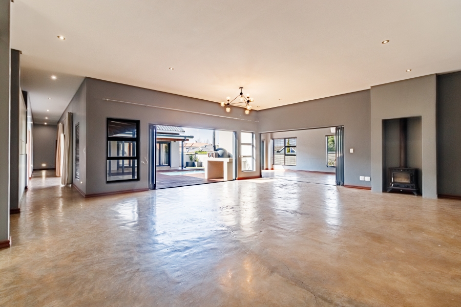4 Bedroom Property for Sale in Midlands Estate Gauteng