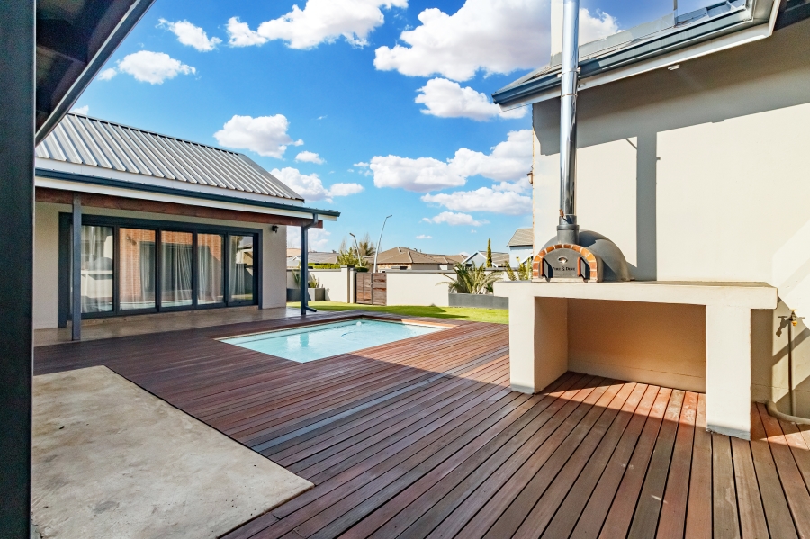 4 Bedroom Property for Sale in Midlands Estate Gauteng
