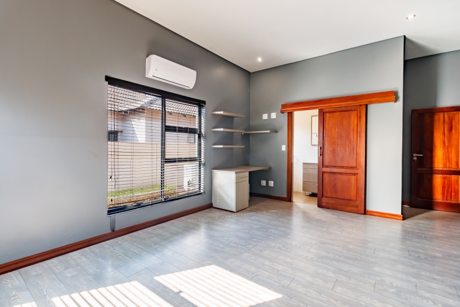 4 Bedroom Property for Sale in Midlands Estate Gauteng