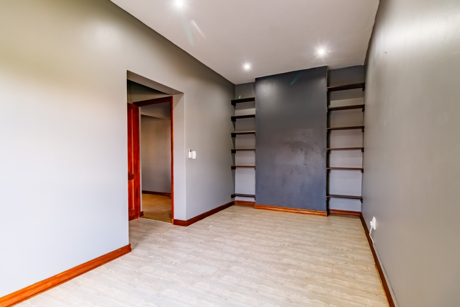 4 Bedroom Property for Sale in Midlands Estate Gauteng