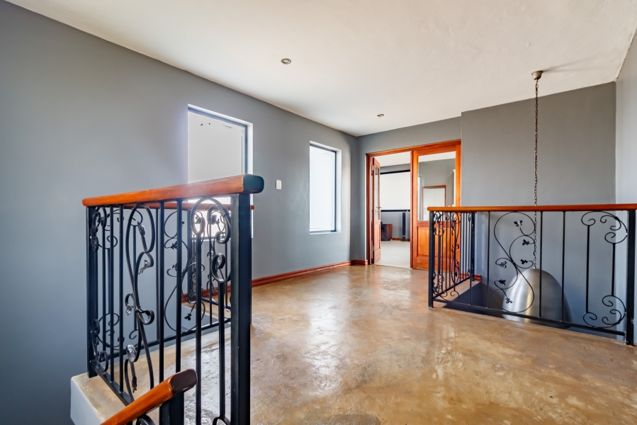 4 Bedroom Property for Sale in Midlands Estate Gauteng