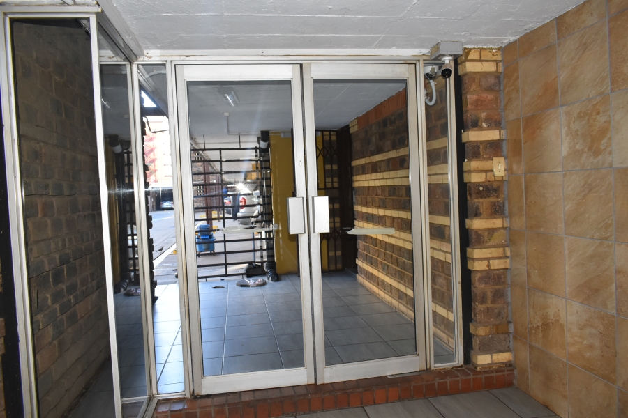 2 Bedroom Property for Sale in Sunnyside Gauteng