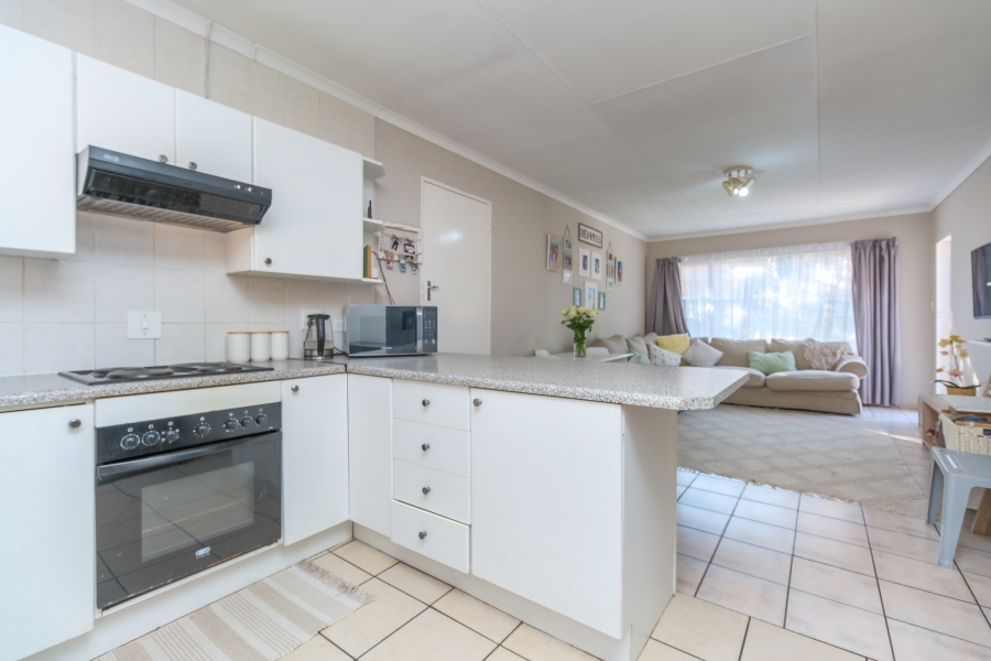 3 Bedroom Property for Sale in Sundowner Gauteng