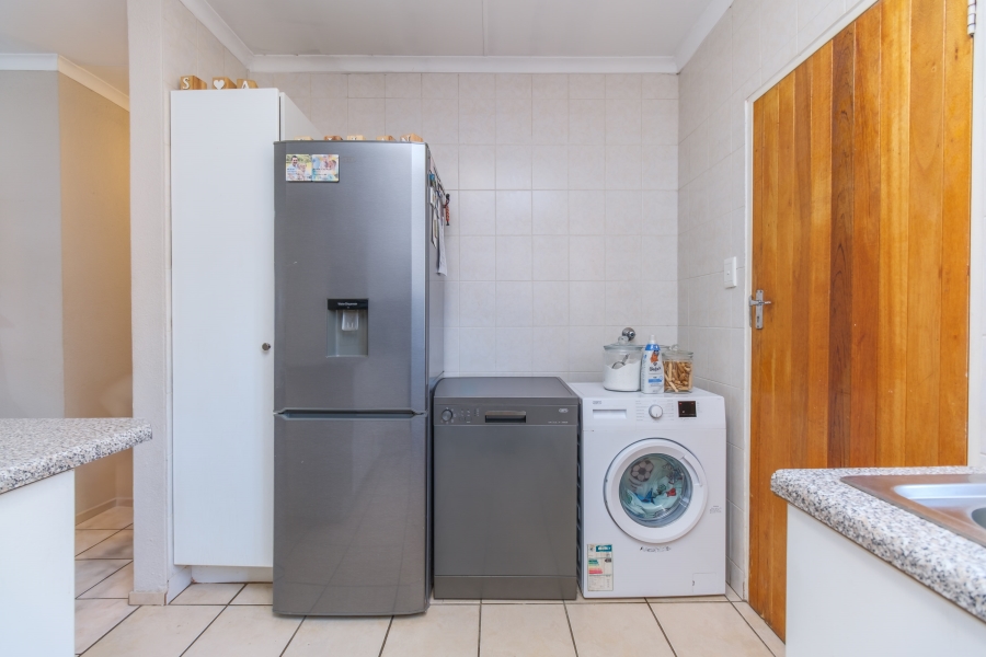 3 Bedroom Property for Sale in Sundowner Gauteng