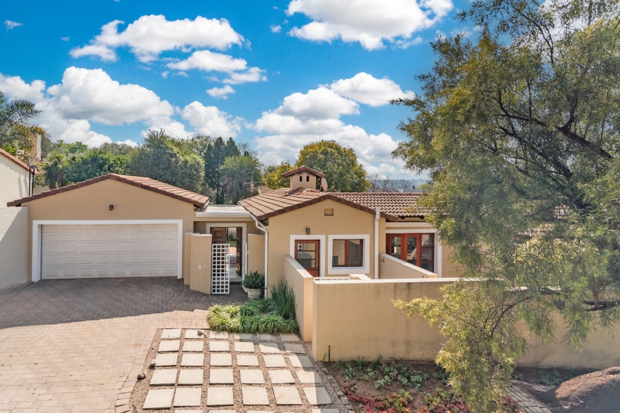 3 Bedroom Property for Sale in Lonehill Gauteng