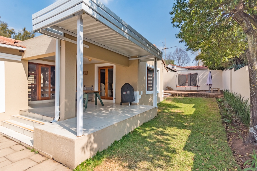 3 Bedroom Property for Sale in Lonehill Gauteng