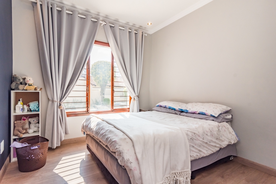 3 Bedroom Property for Sale in Lonehill Gauteng