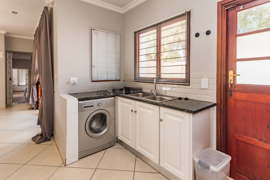 3 Bedroom Property for Sale in Lonehill Gauteng