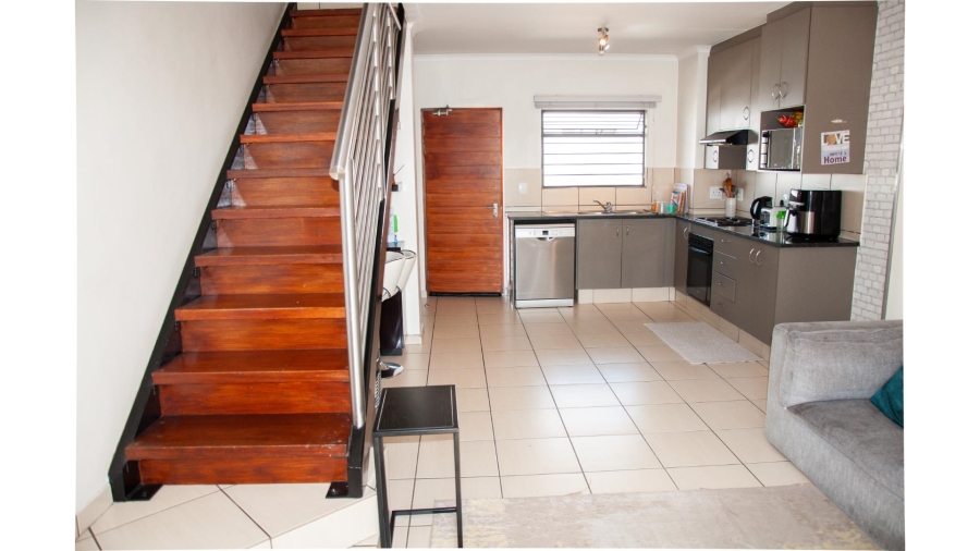 3 Bedroom Property for Sale in Barbeque Downs Gauteng
