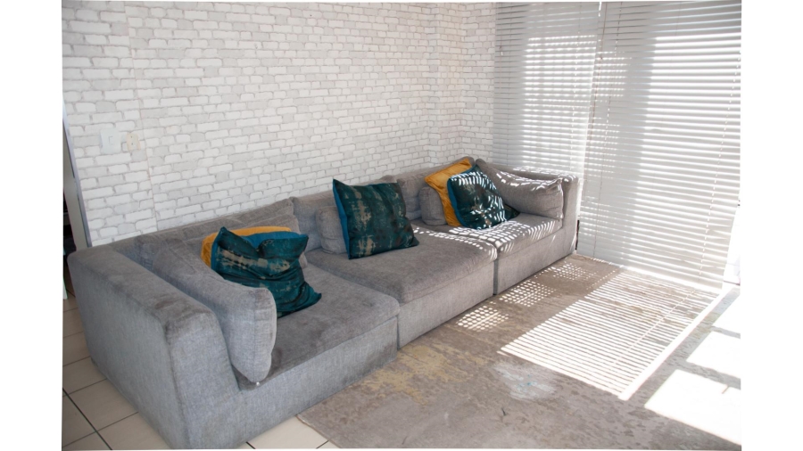 3 Bedroom Property for Sale in Barbeque Downs Gauteng
