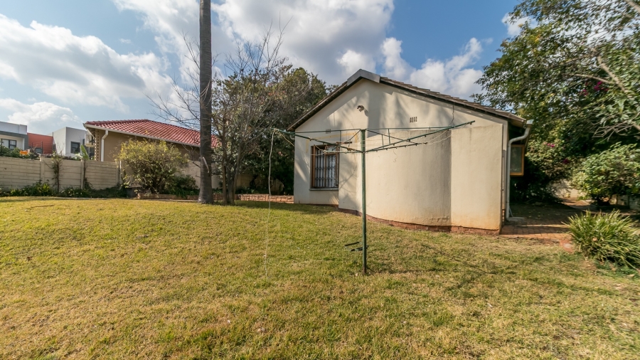 4 Bedroom Property for Sale in Linden Gauteng