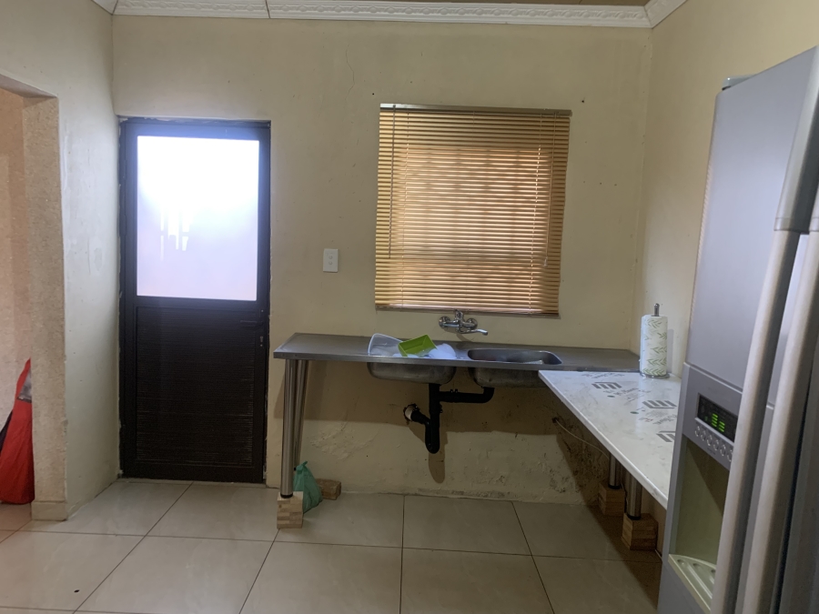 3 Bedroom Property for Sale in Mohlakeng Gauteng