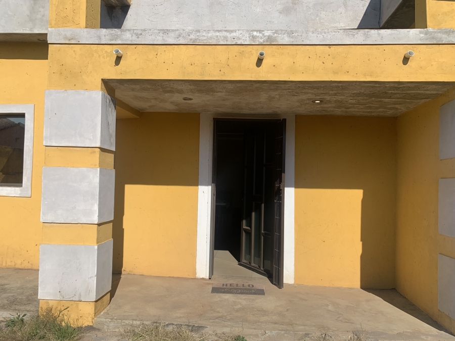 3 Bedroom Property for Sale in Mohlakeng Gauteng